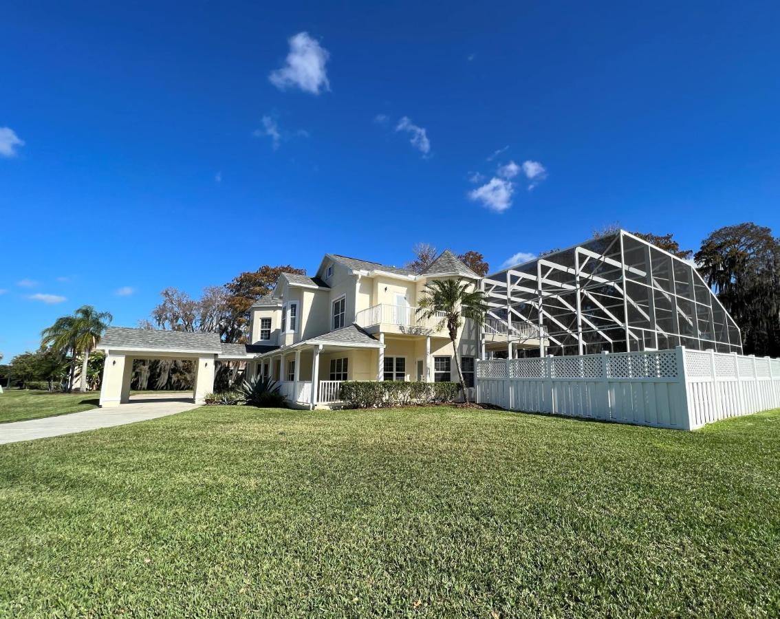 Holiday home Mickey's Lakefront Retreat: Disney-close Luxury With Pool & Hot Tub