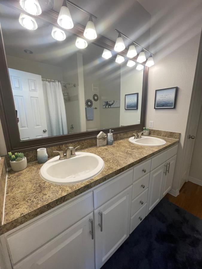 5 Star Luxury Huge 2/2 King - Close To Everything