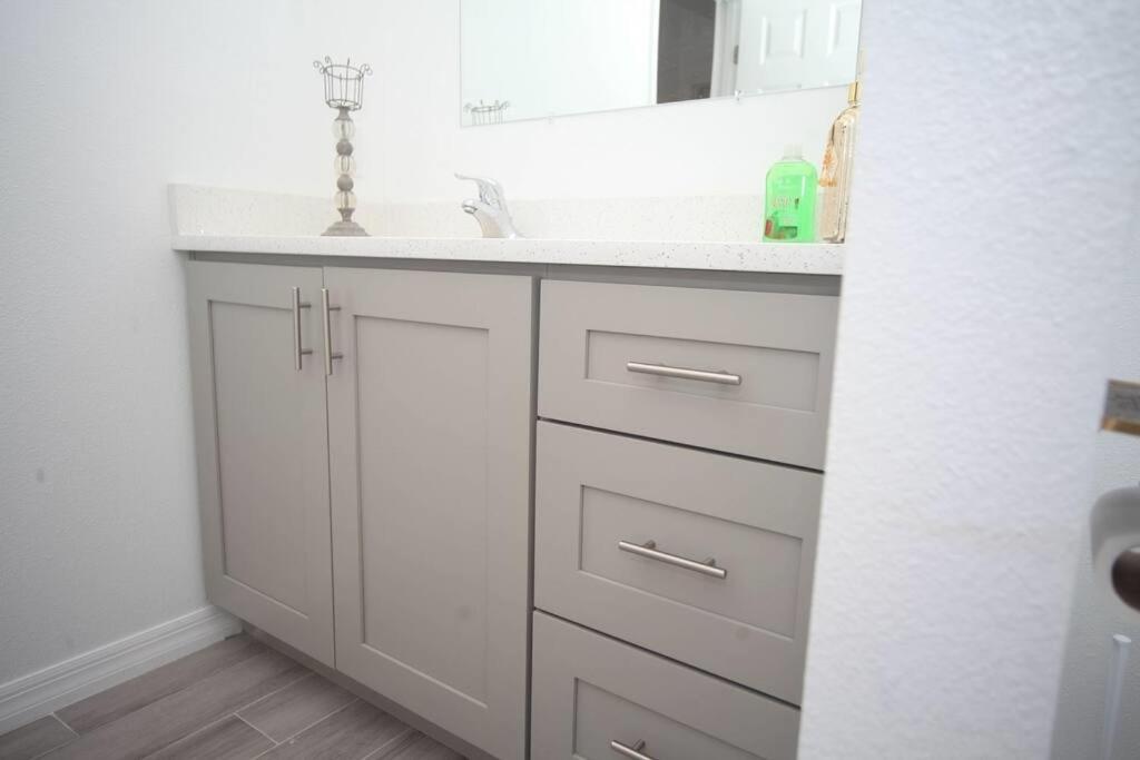 Very Nice Private Bedroom Guest house Orlando