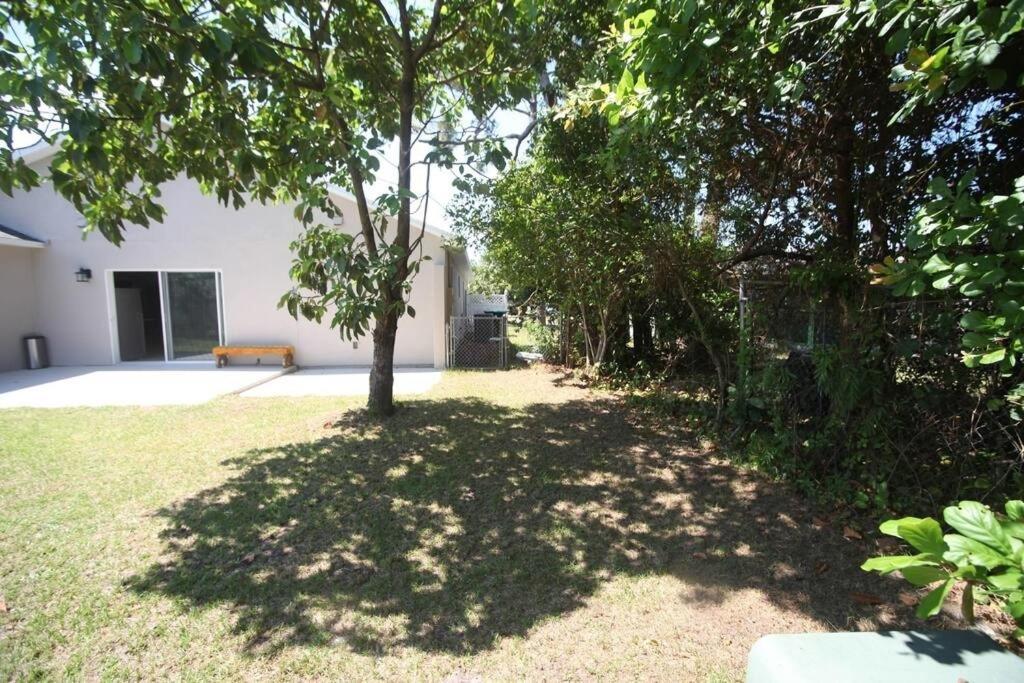 Very Nice Private Bedroom * Orlando
