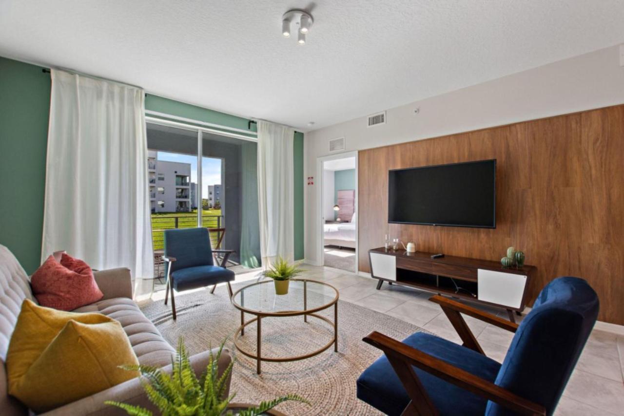 Storey By Shine Holiday home Orlando