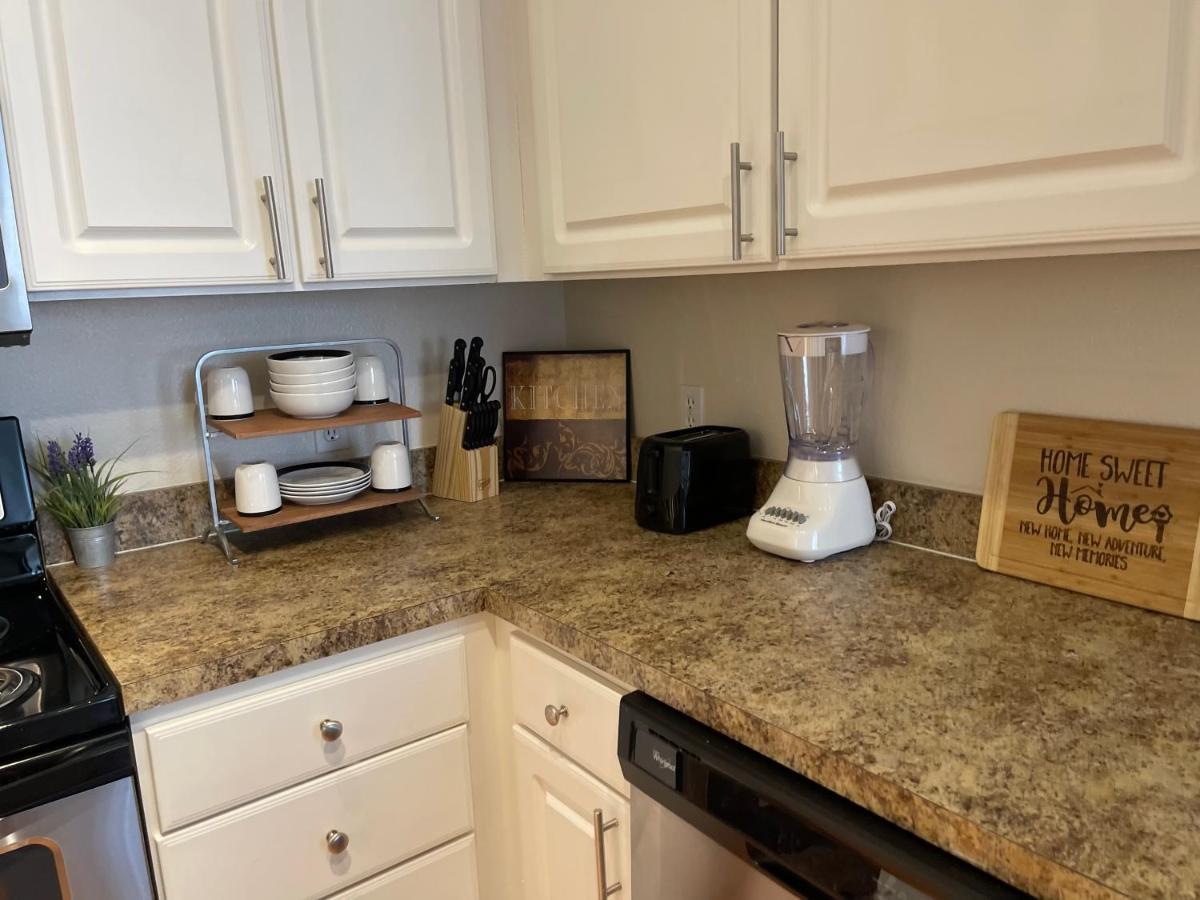 Apartment 5 Star Luxury Huge 2/2 King - Close To Everything