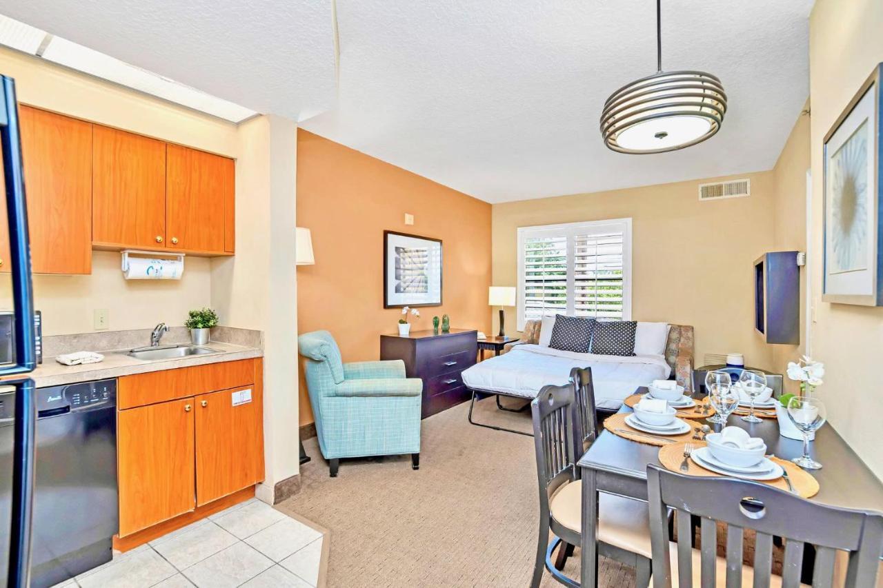 Apartment 1br With Two Queen Beds - Near Orlando