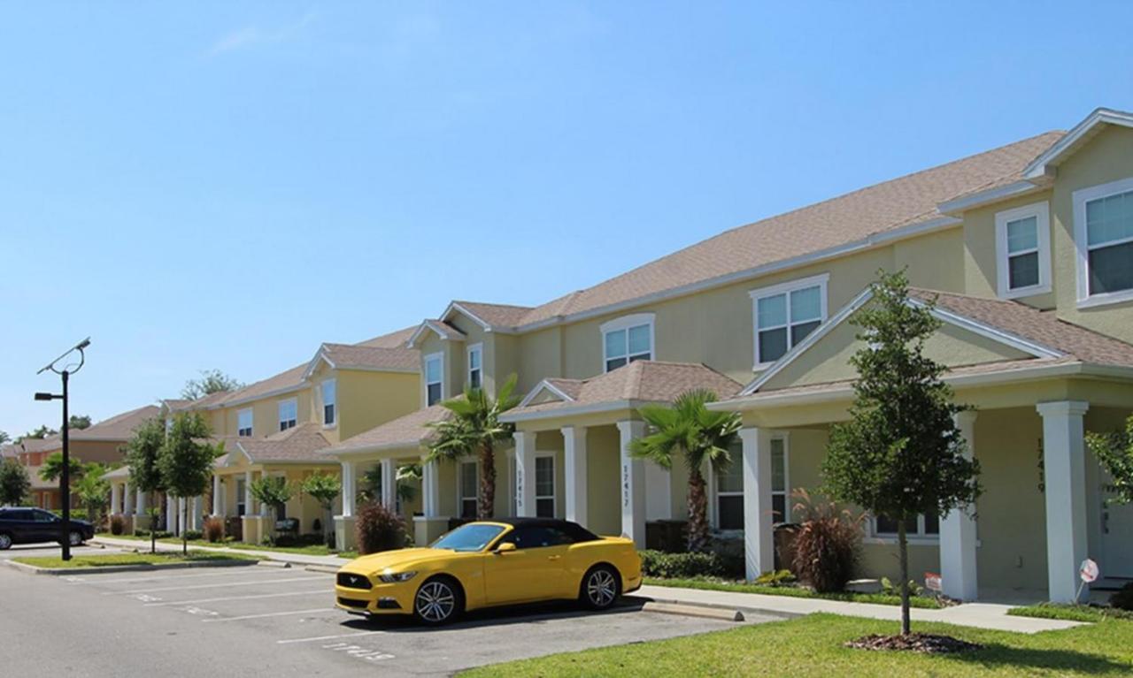 Serenity Townhome: Disney-adjacent Retreat With Private Pool