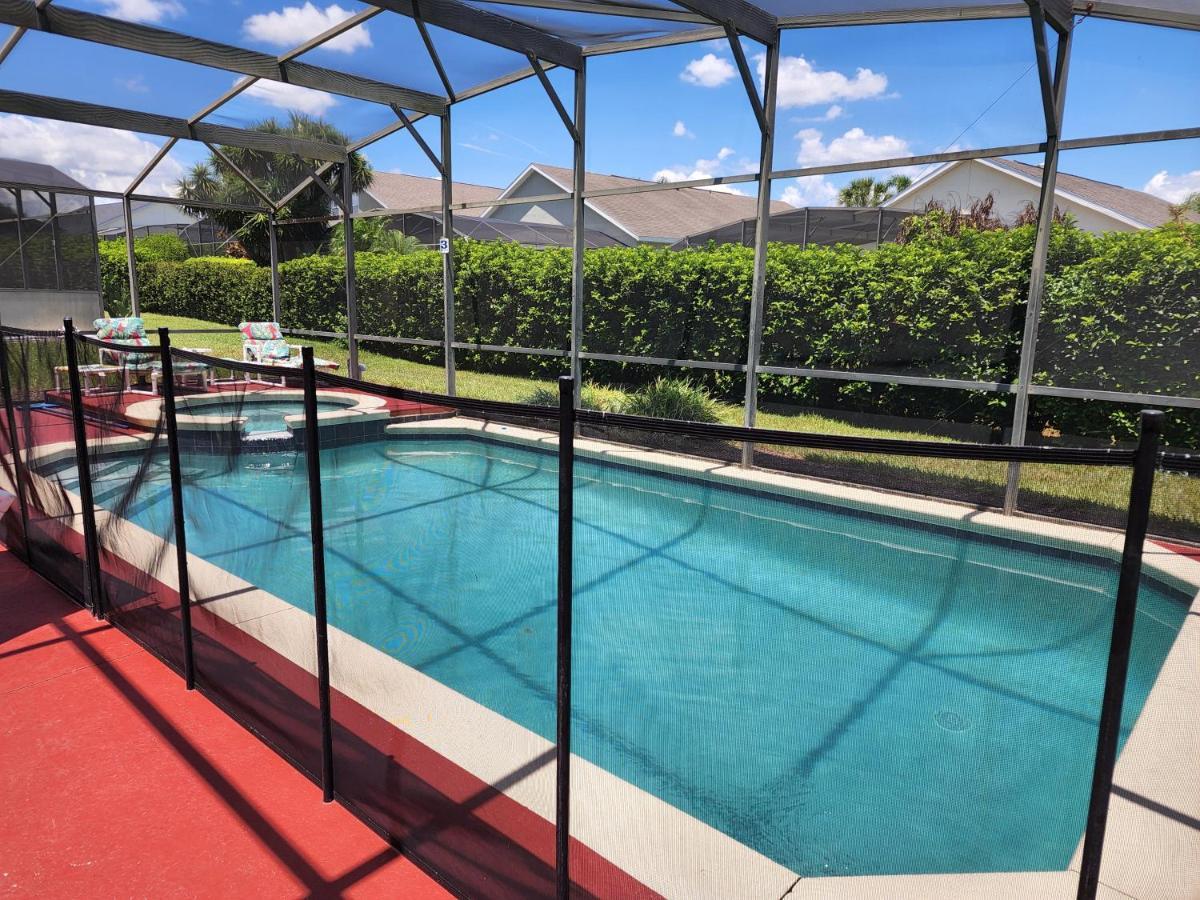 Ariel Private Pool Wspa