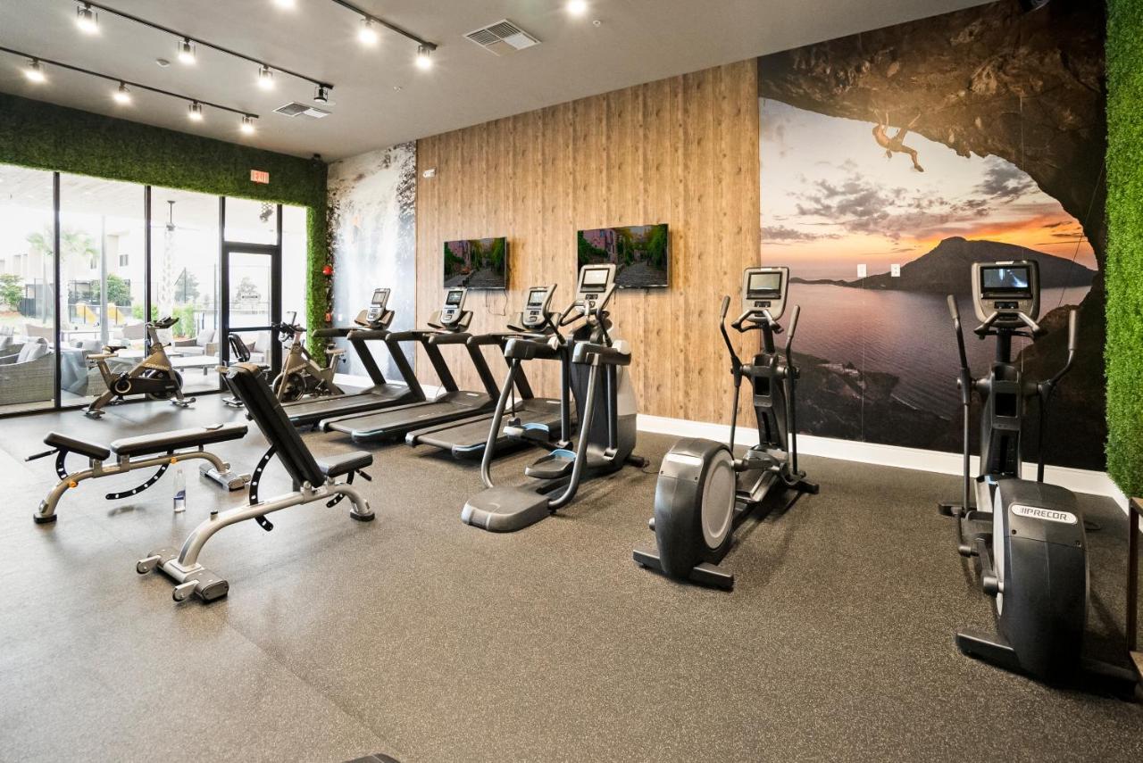 Villa Beautiful Townhome Magic Village 1,5 Mile To Dis *