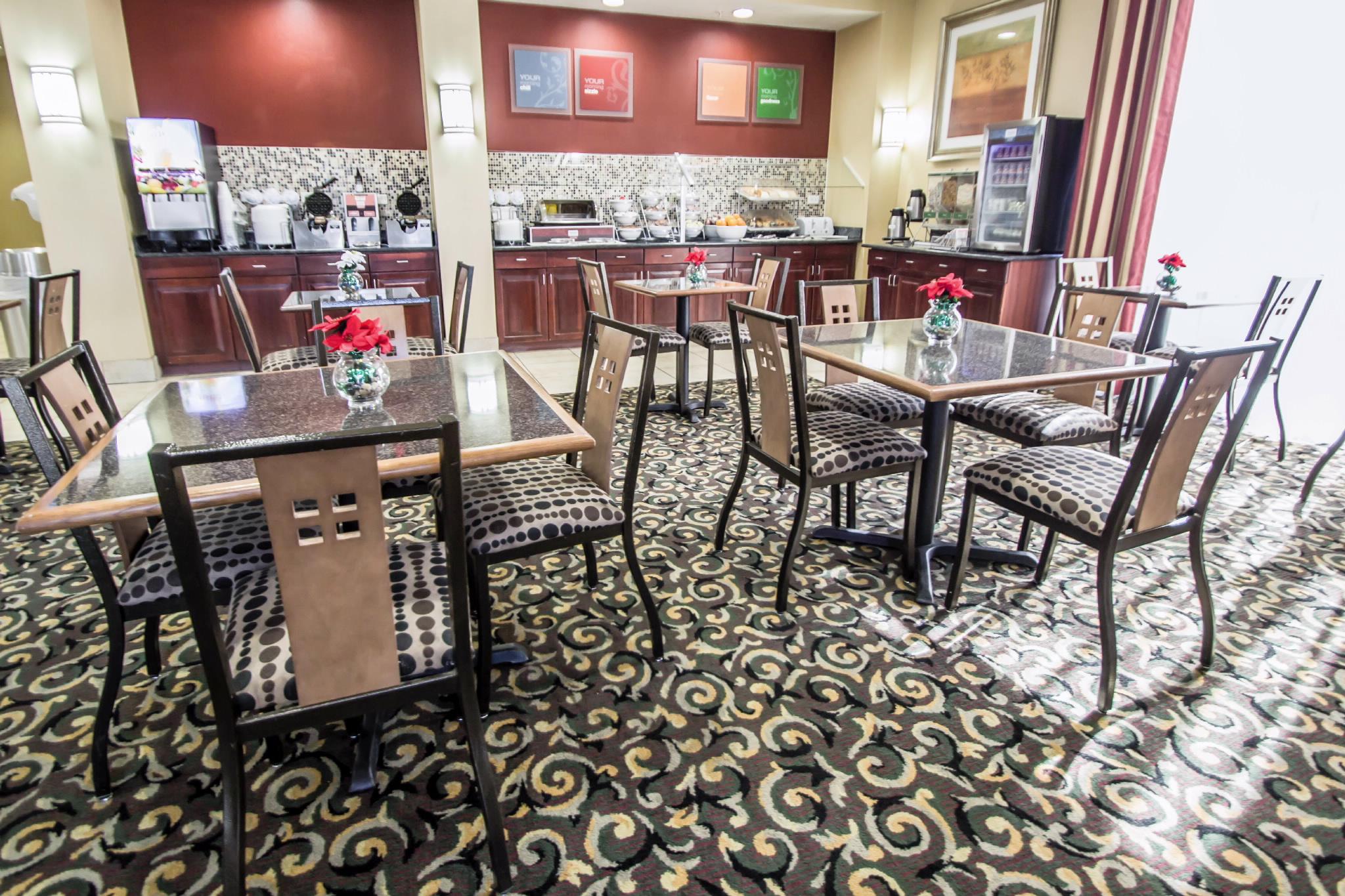 Comfort Airport Hotel 3*