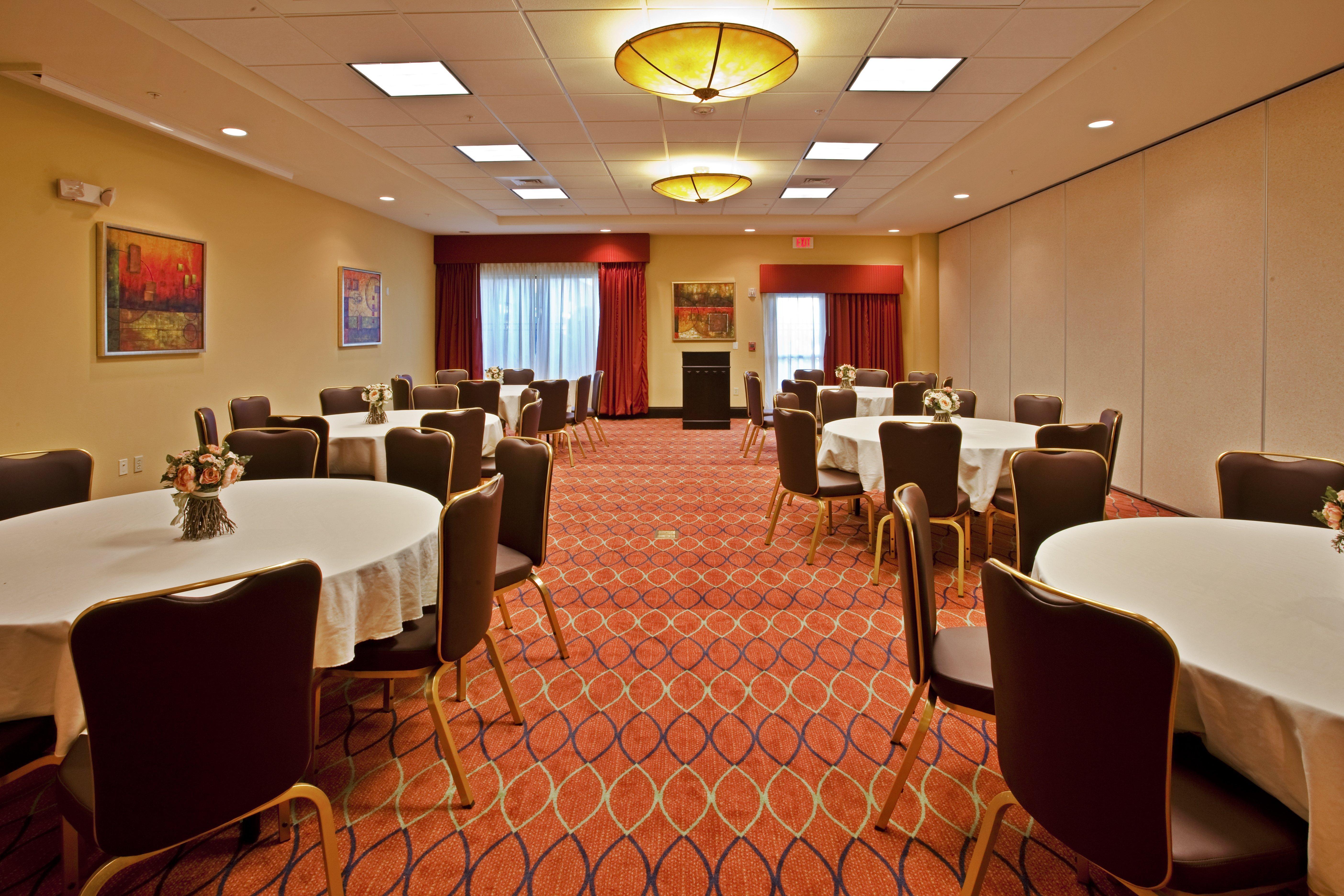 Express-international Drive By Ihg Orlando