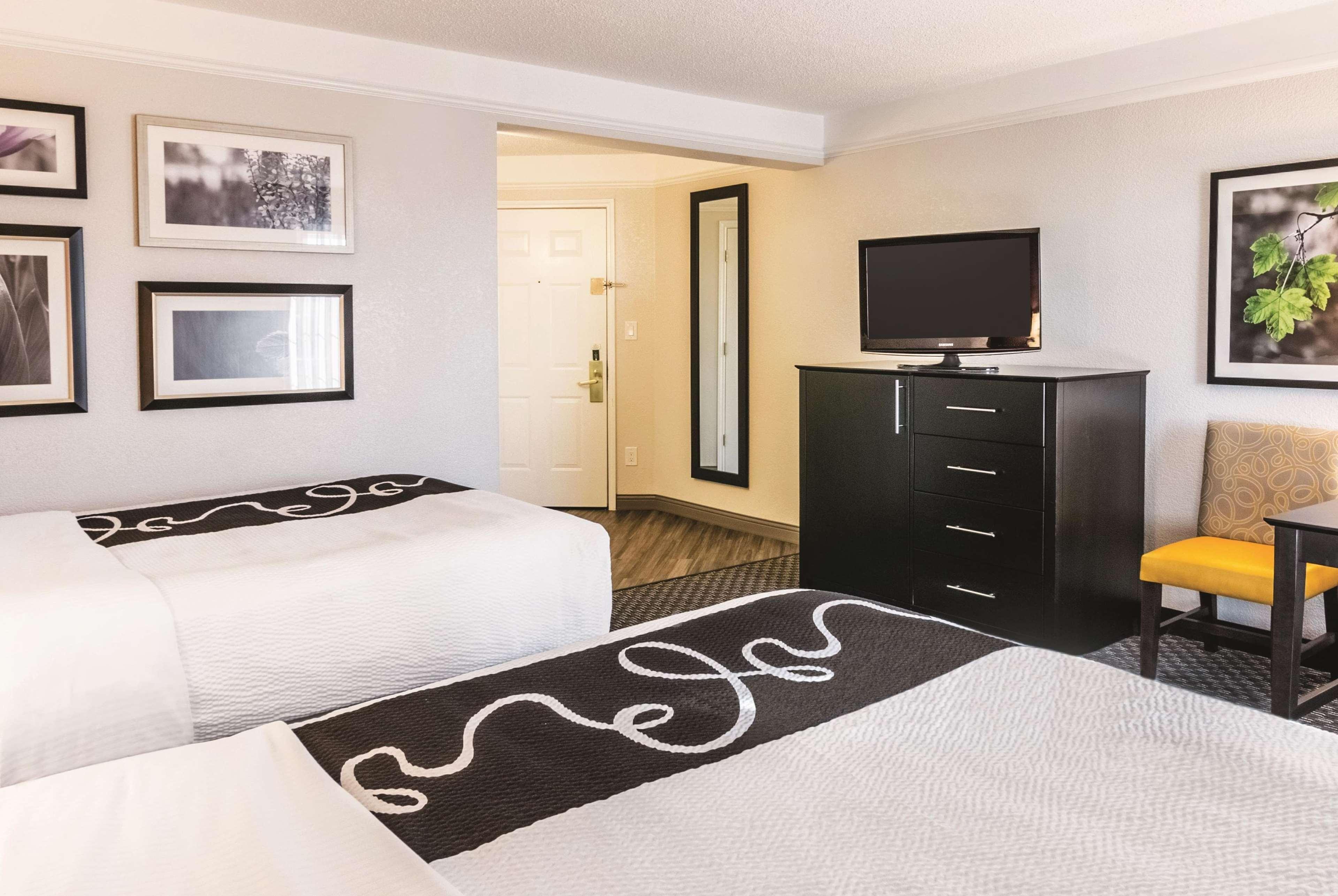 La Quinta By Wyndham Airport North