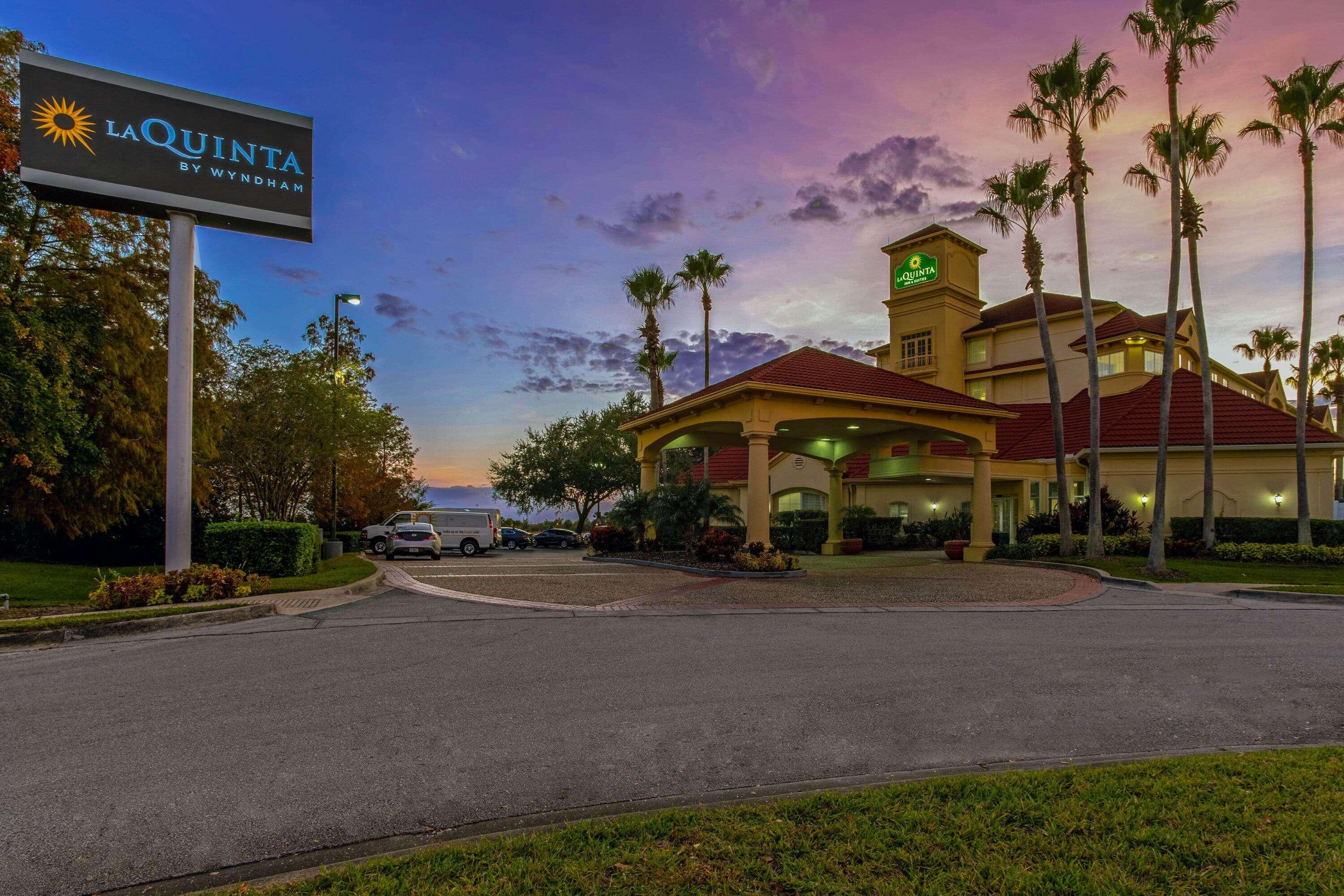 La Quinta By Wyndham Airport North Hotel Orlando