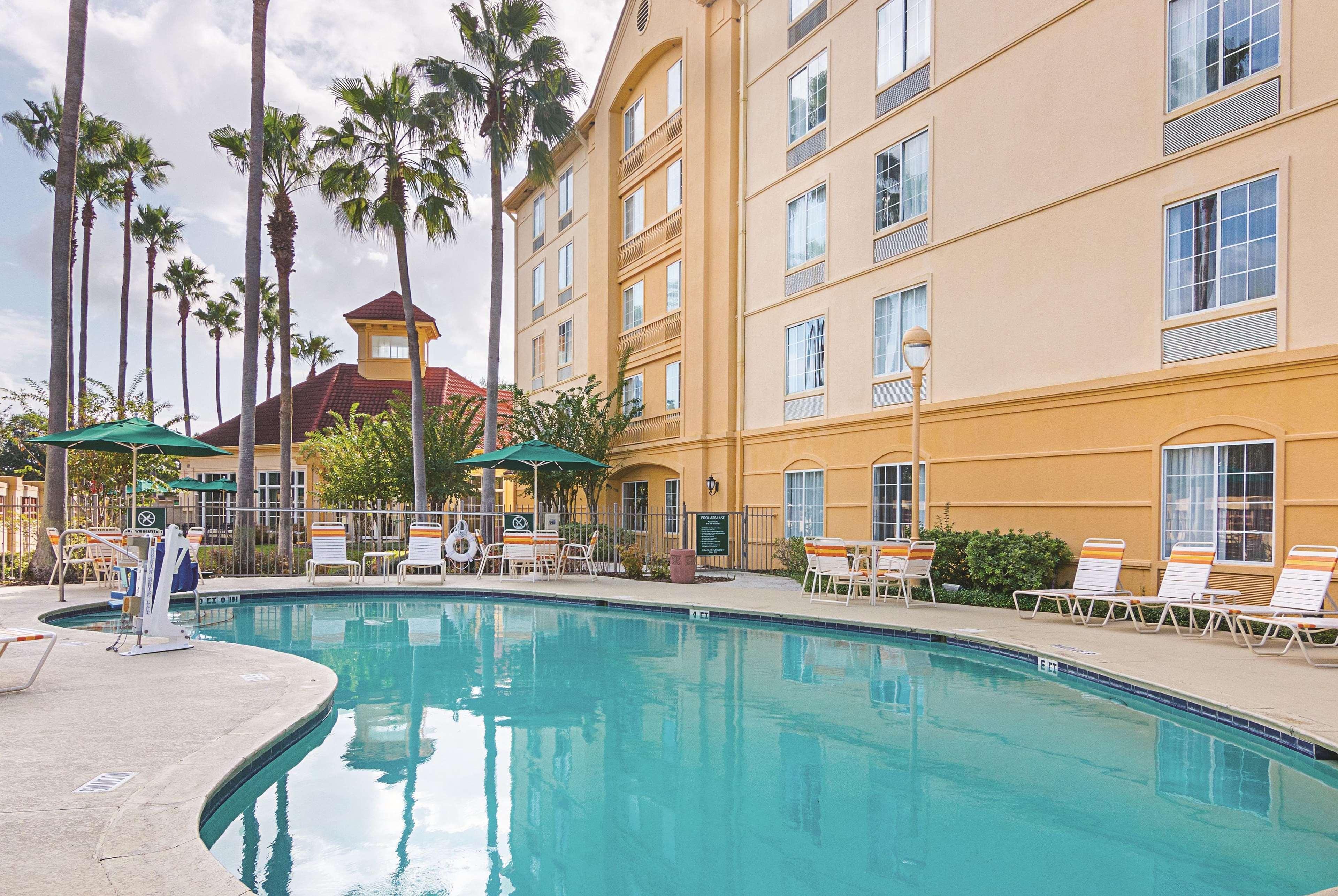 La Quinta By Wyndham Airport North Hotel