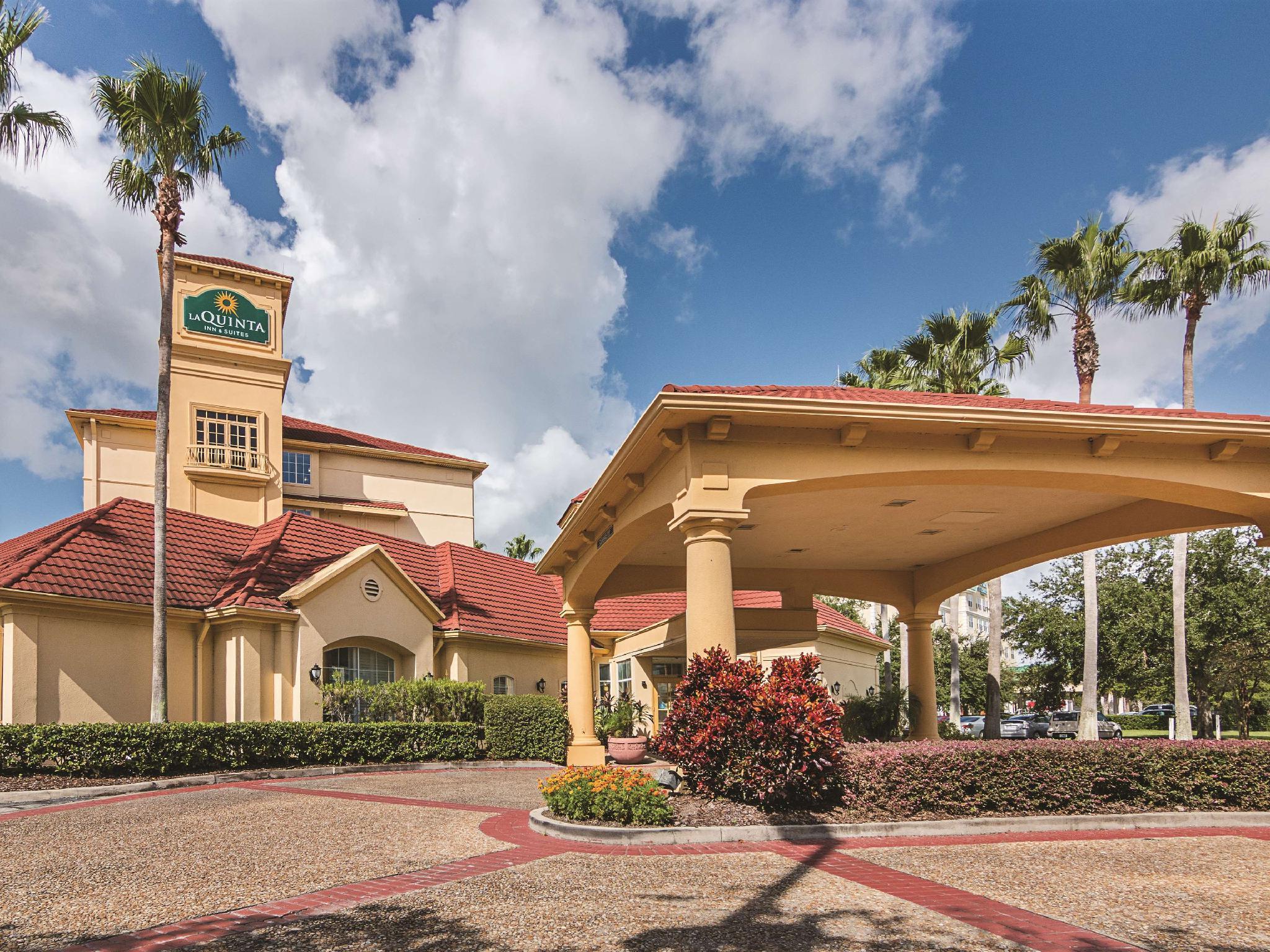 La Quinta By Wyndham Airport North Hotel