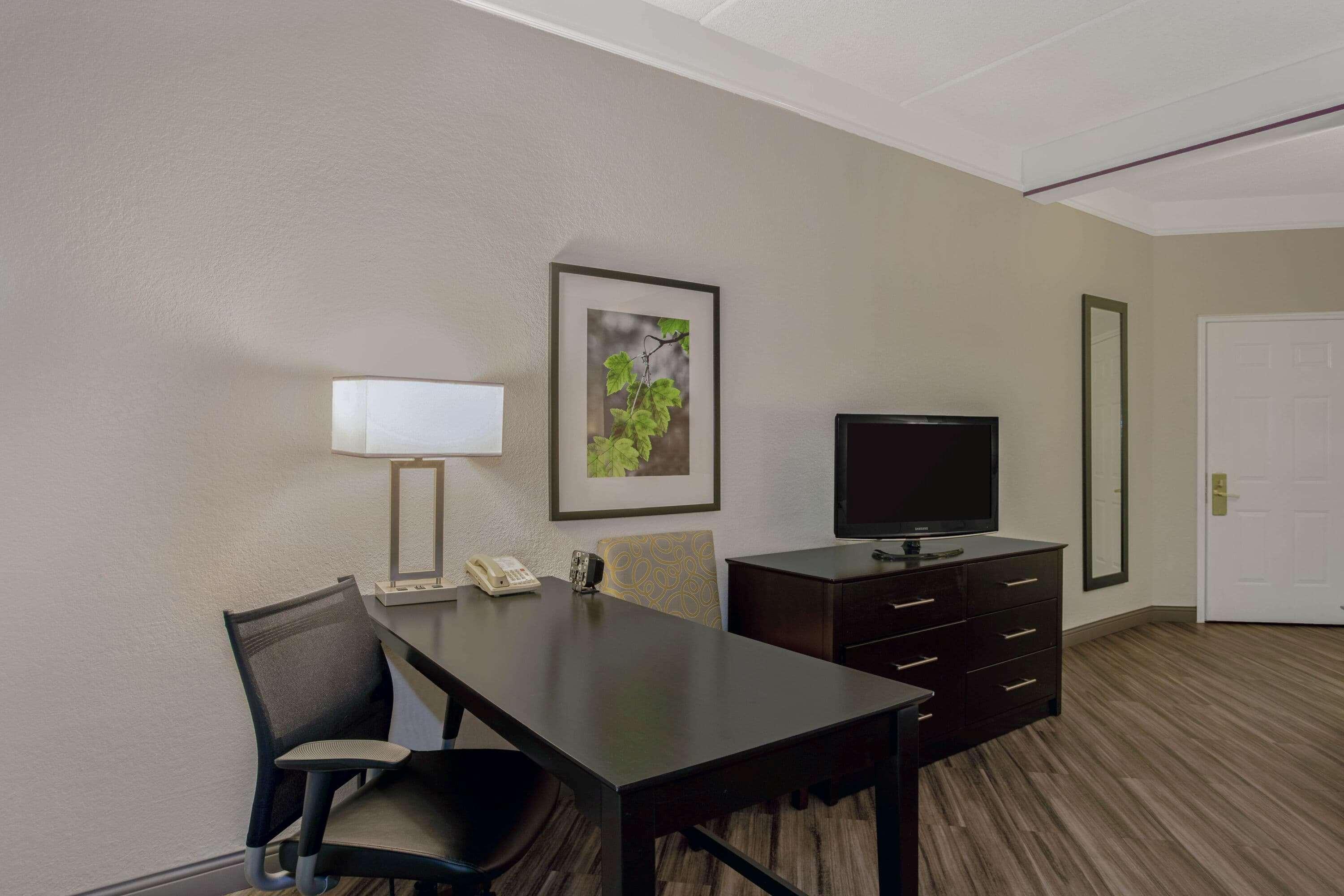 La Quinta By Wyndham Airport North Hotel Orlando