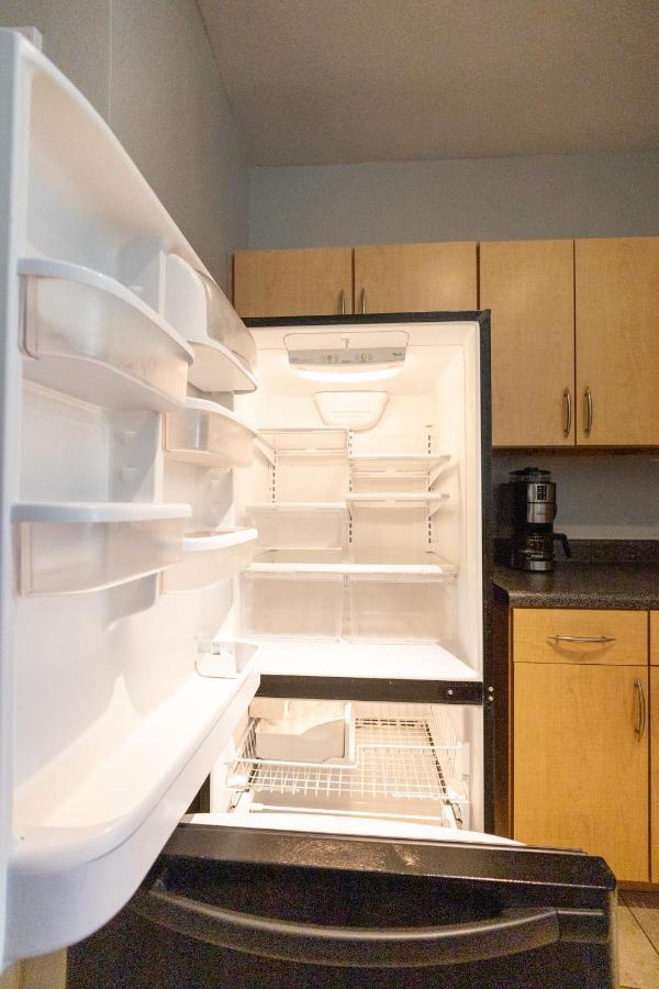Apartment Luxurious 2-bed W/lake View And Amenities Orlando