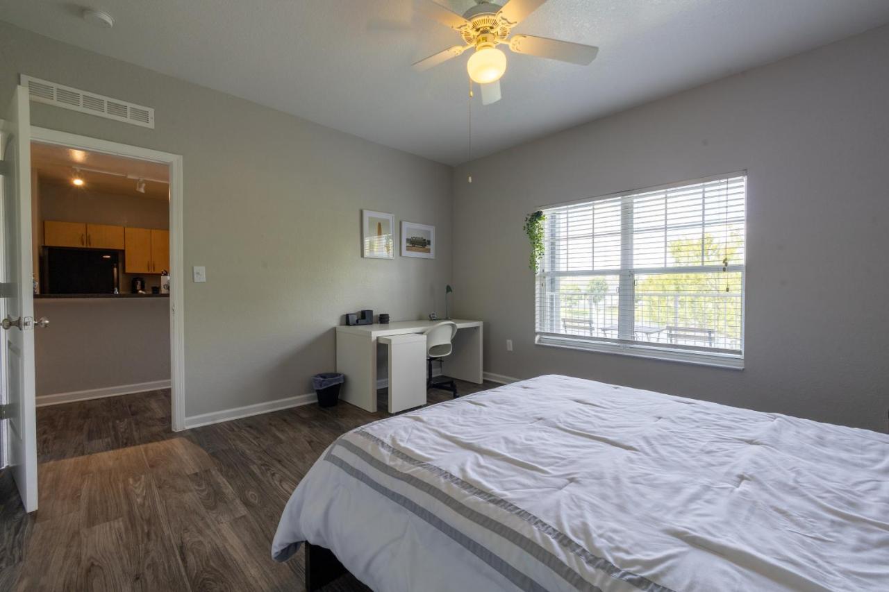 Apartment Luxurious 2-bed W/lake View And Amenities Orlando