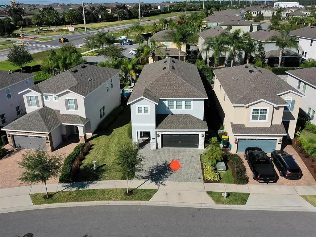 Luxurious 6 Bedroom With Private Pool & Orlando
