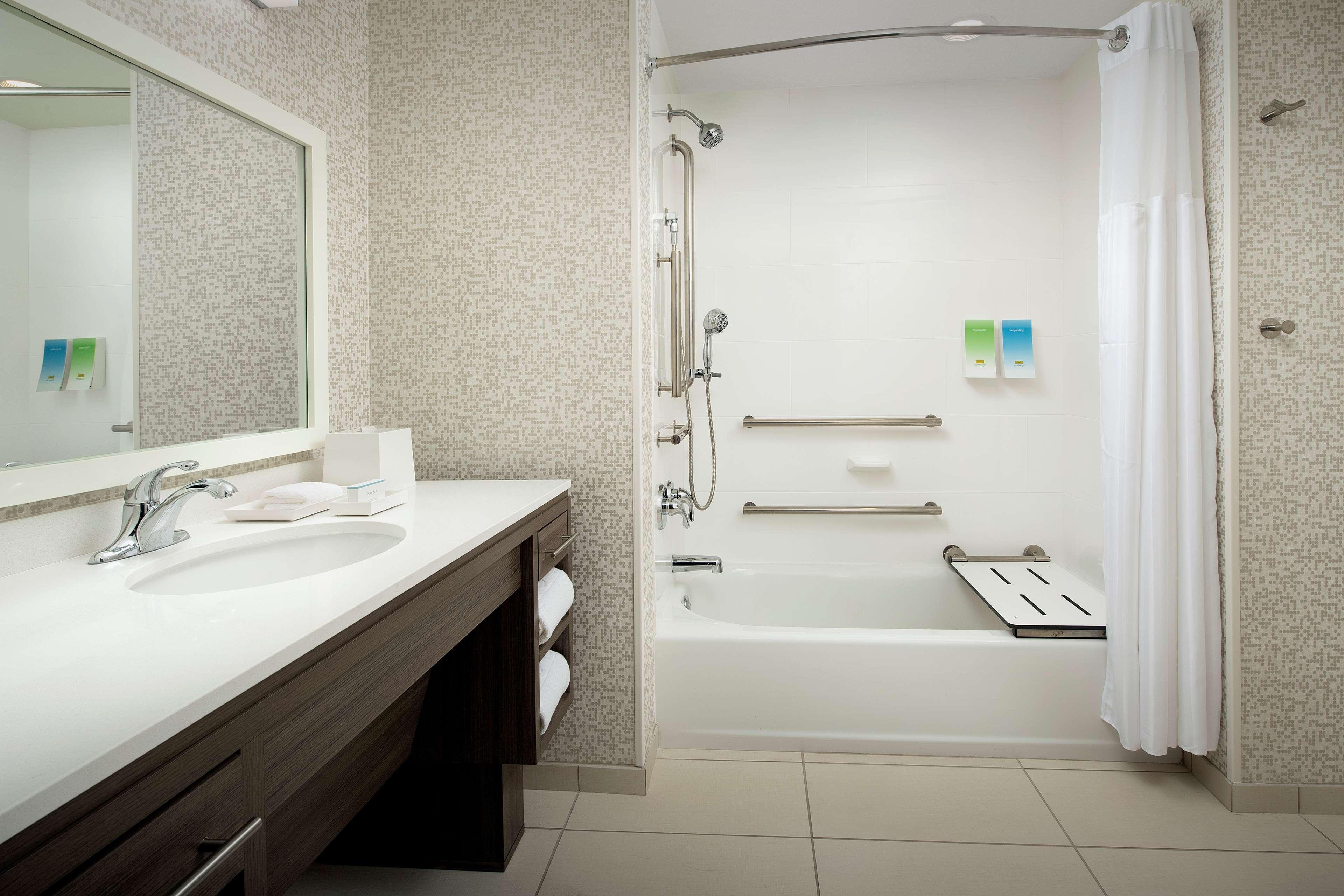Hilton Garden Downtown Hotel 3*