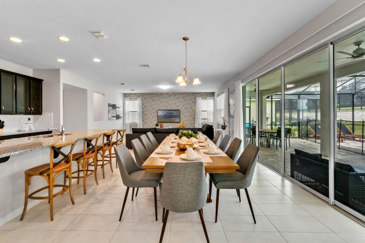 5 Bedrooms - 5,5 Bathrooms - Solara 1760 Sp