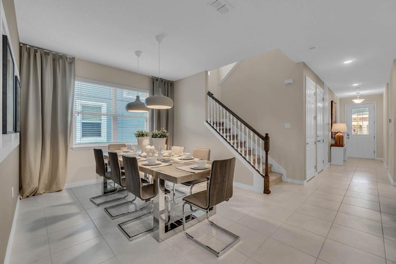 5 Bedrooms - 5,5 Bathrooms - Solara 9026 Pc Holiday home Orlando