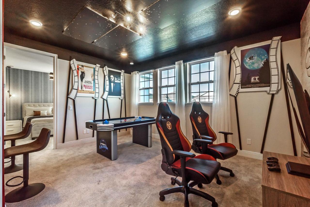 6 Bedrooms - 6 Bathrooms - Encore 7767 Wd
