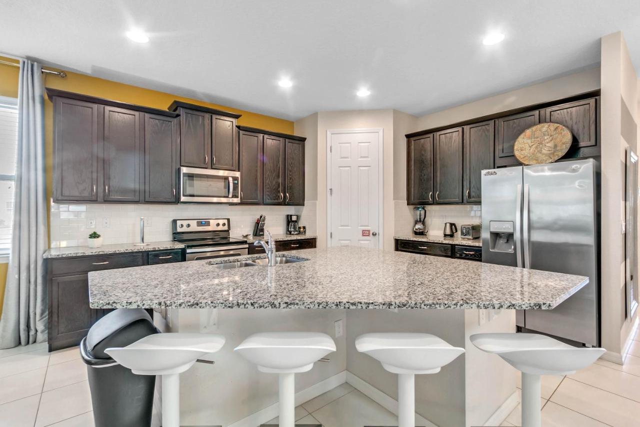5 Bedrooms - 5,5 Bathrooms - Solara 1620 Hg