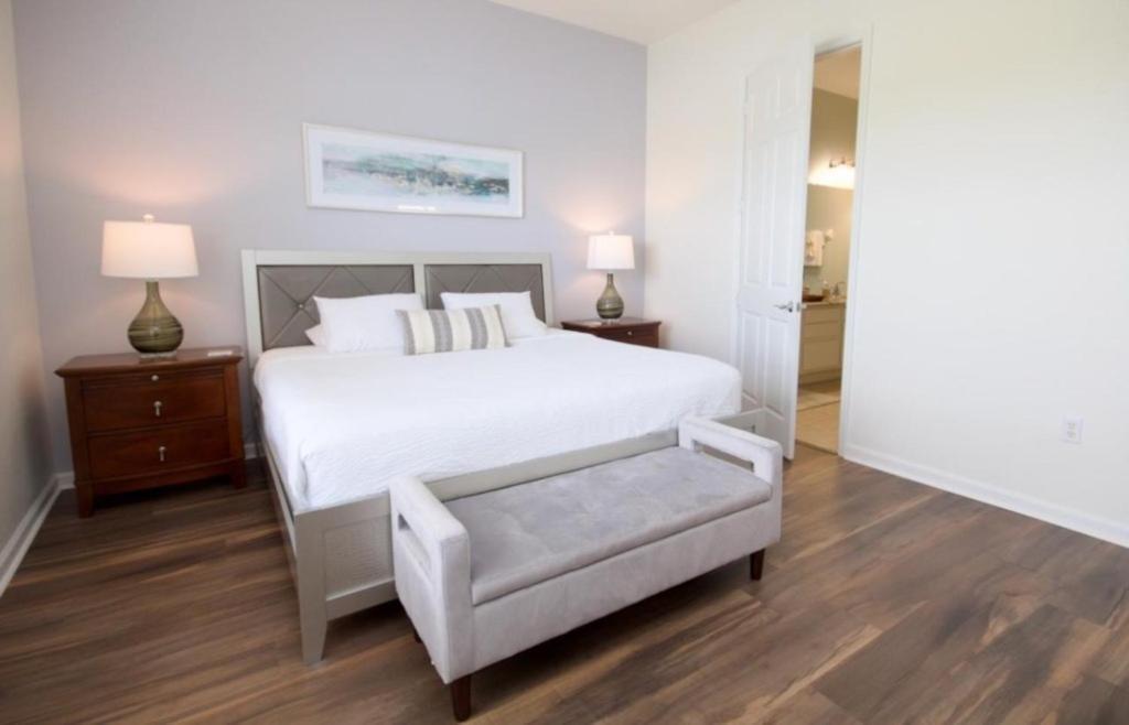 Penthouse View 3 Bed Convention Center Apartment *