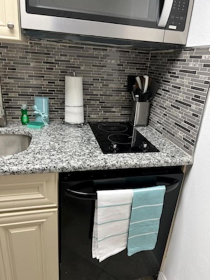 Amazing Studio, Close To All Attractions. *
