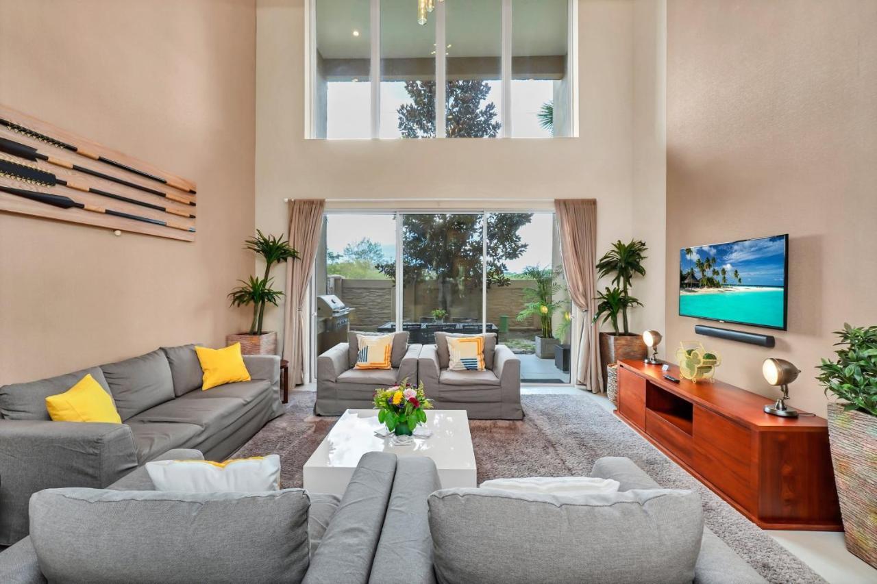 Luxury Less Than A Mile From Disneyworld -bonus Elevator- Orlando