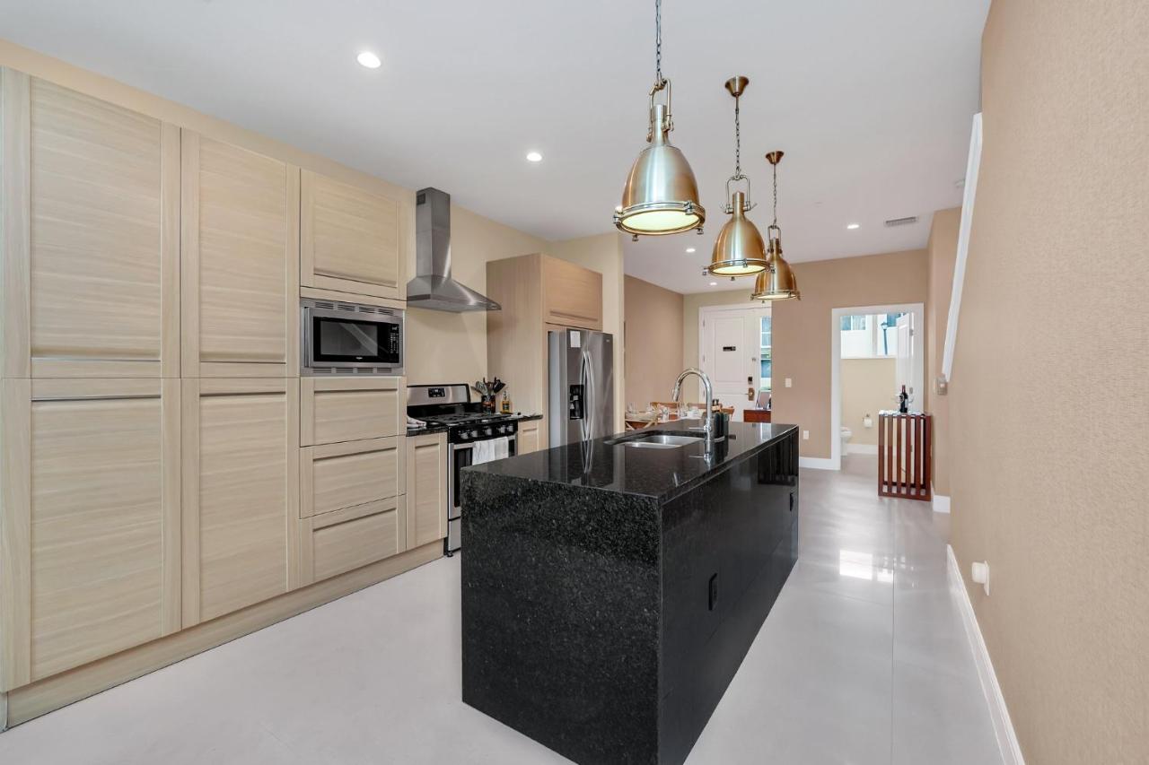 Luxury Less Than A Mile From Disneyworld -bonus Elevator- Orlando