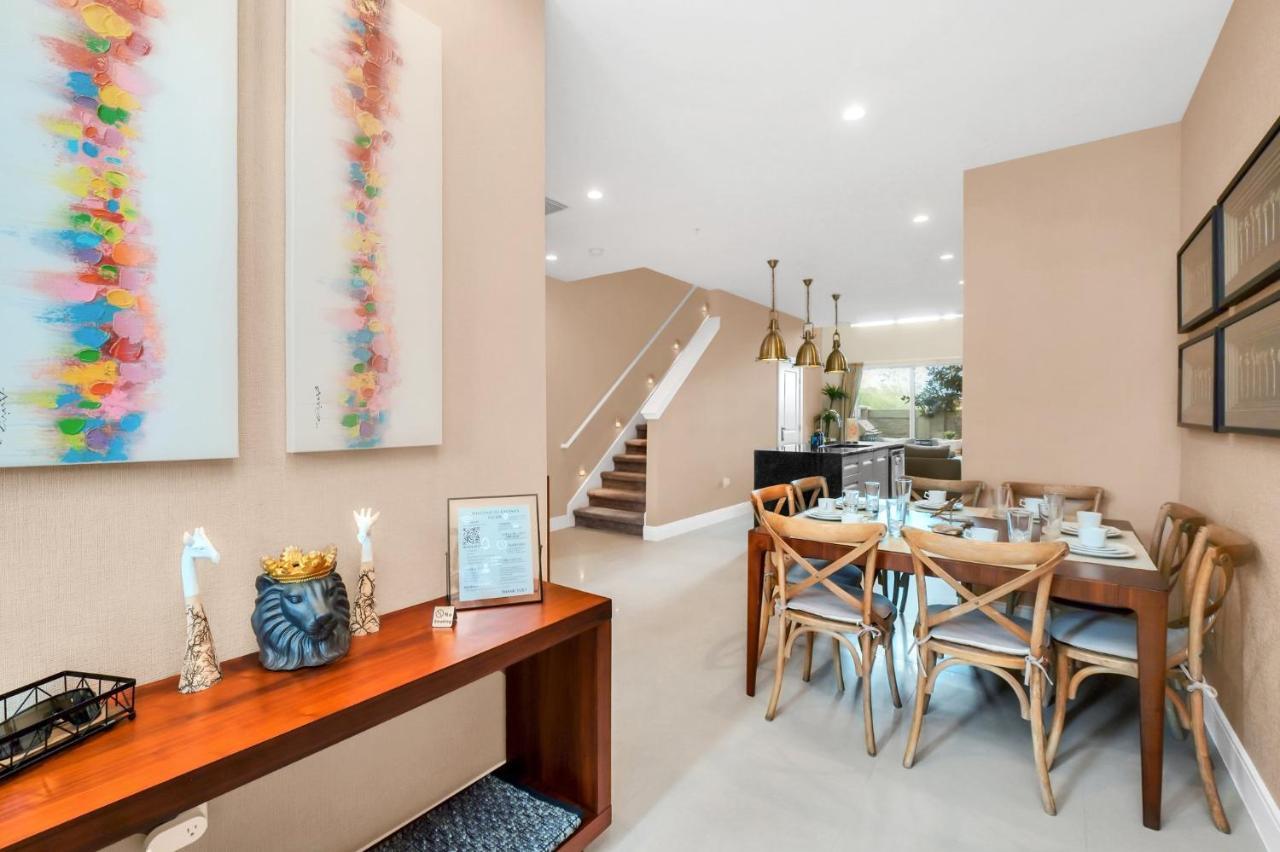 Villa Luxury Less Than A Mile From Disneyworld -bonus Elevator-