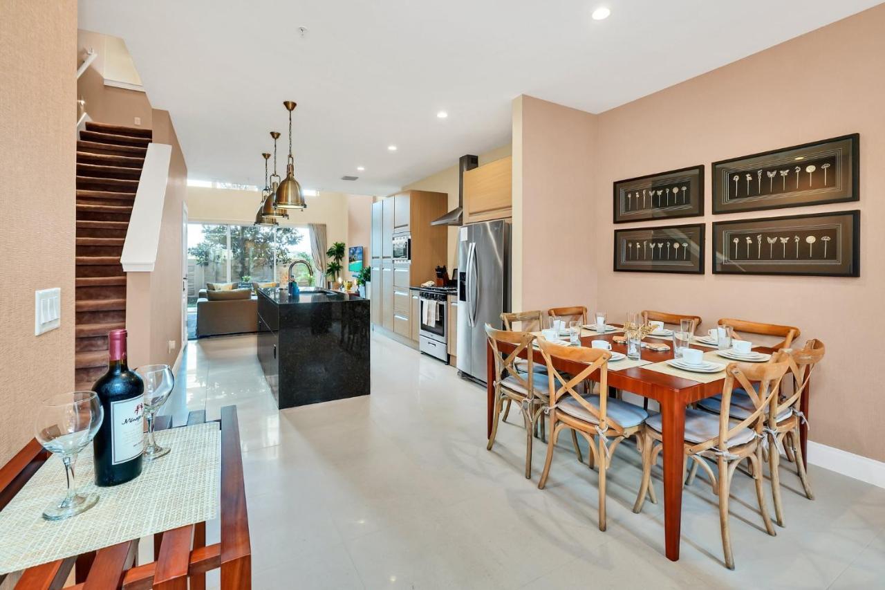 Villa Luxury Less Than A Mile From Disneyworld -bonus Elevator- Orlando