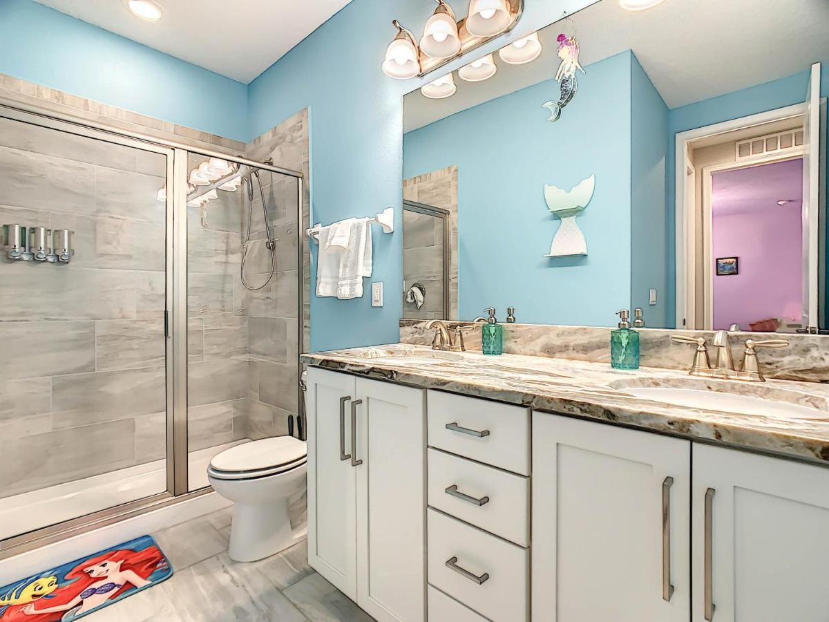 Stunning 11 Bedroom Themed House With Huge Pool Near Disney * Orlando
