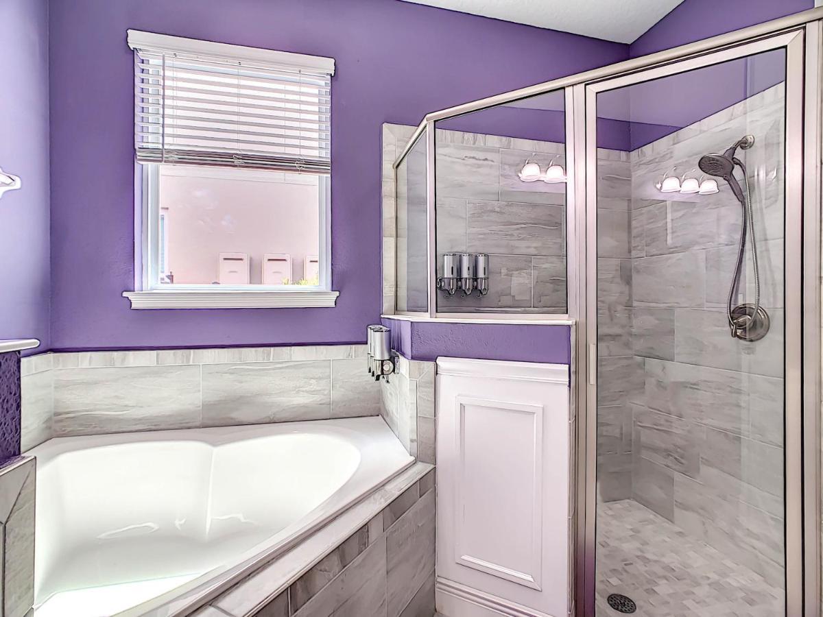 Stunning 11 Bedroom Themed House With Huge Pool Near Disney *