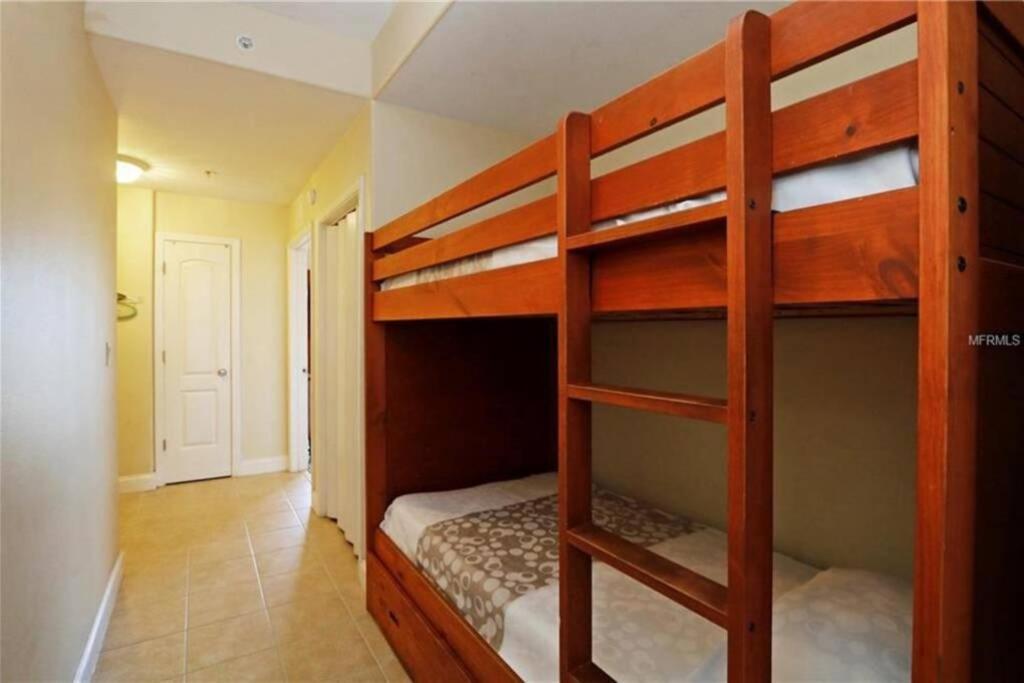 2 Bedroom With Spectacular Views *