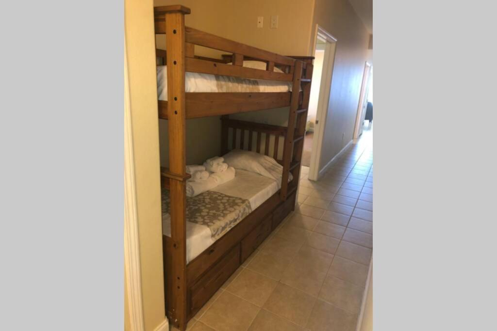 2 Bedroom With Spectacular Views Orlando