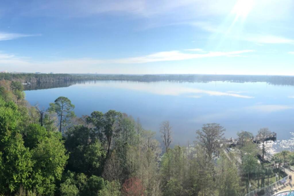 Apartment 2 Bedroom With Spectacular Views *