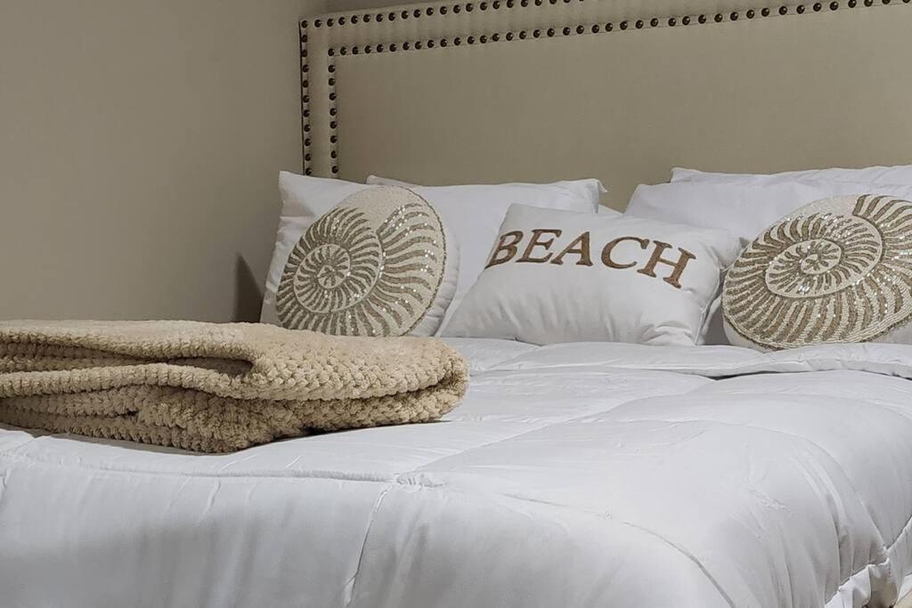 Lux Vacation In Style Fully Furnished Unit With Car * Orlando
