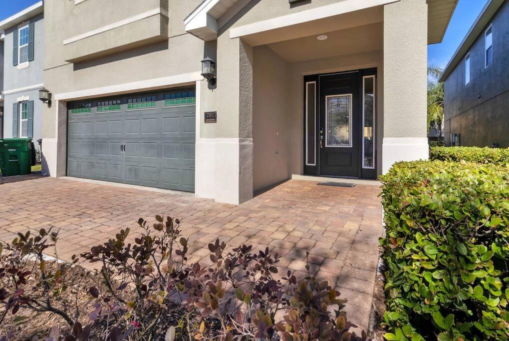 7617-luxury Wpool & Hot Tub Villa *