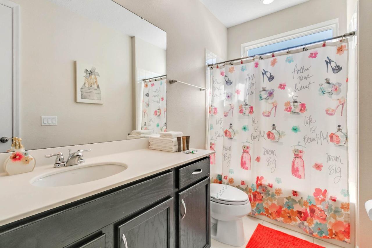 5 Bedrooms - 5,5 Bathrooms - Solara 1620 Hg
