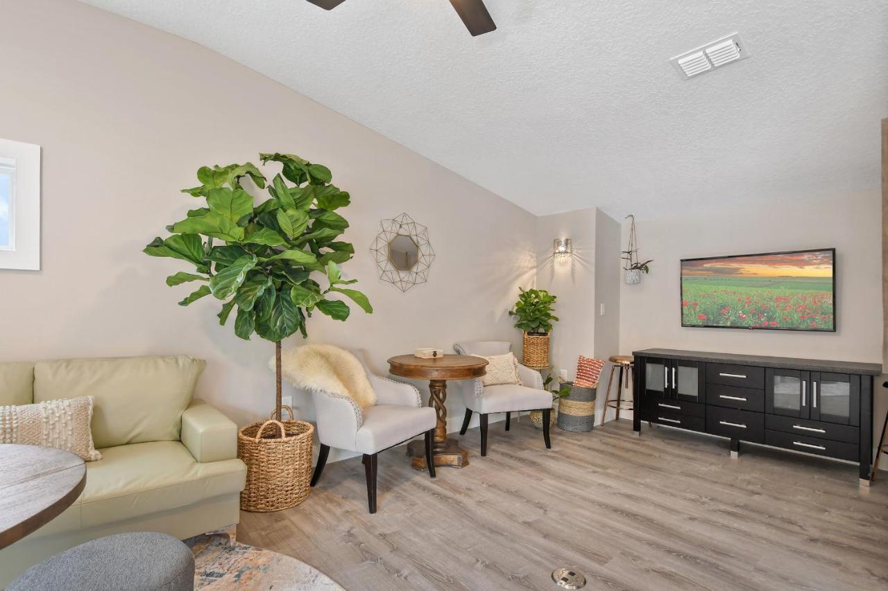 5bd 4bath Villa, Amazing Outdoor Space, Pet Friendly Orlando