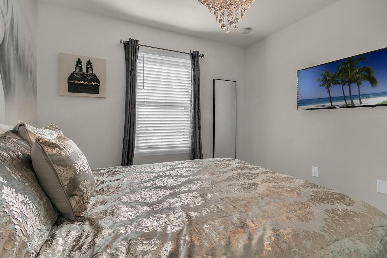 Holiday home 5 Bedrooms - 4,5 Bathrooms - Windsor At Westside 8928 Sa