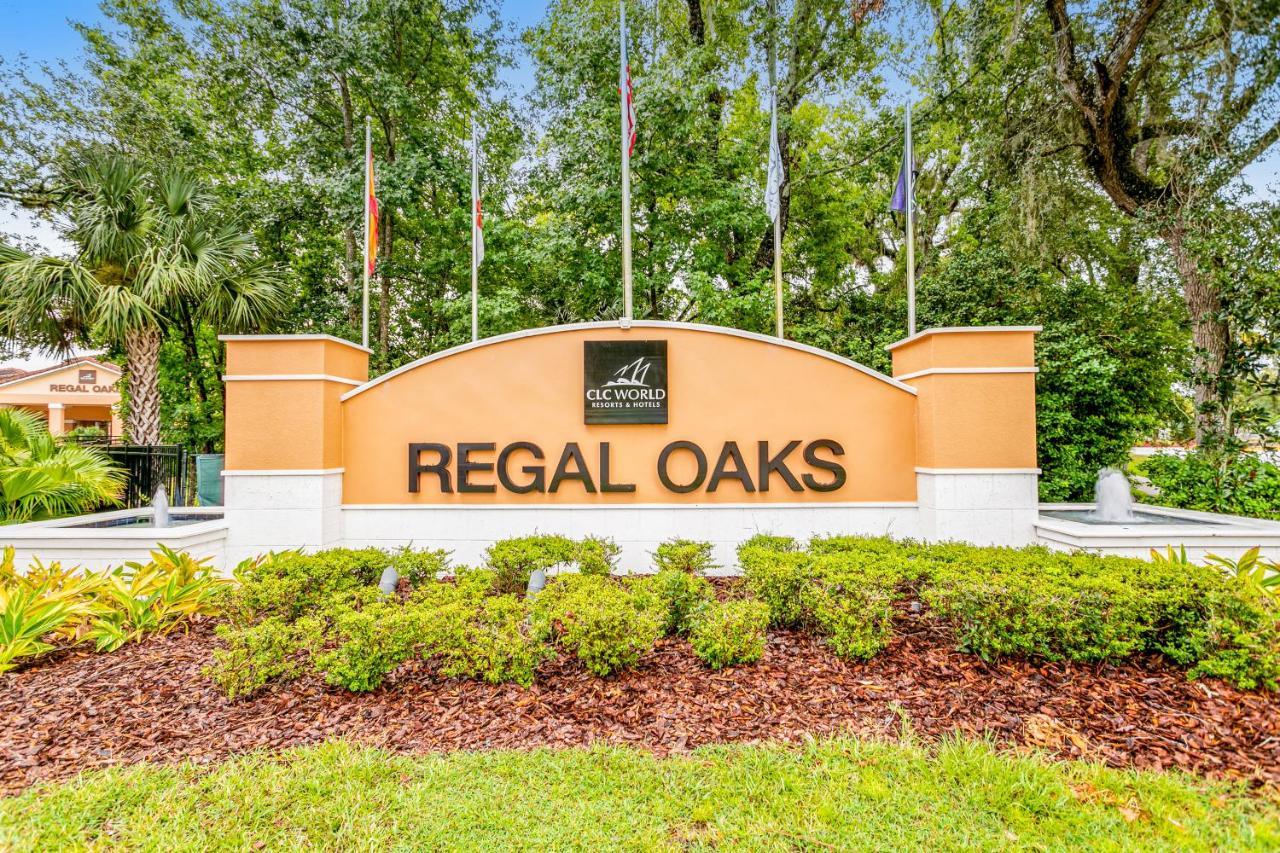 Holiday home Modern Retreat At Regal Oaks *