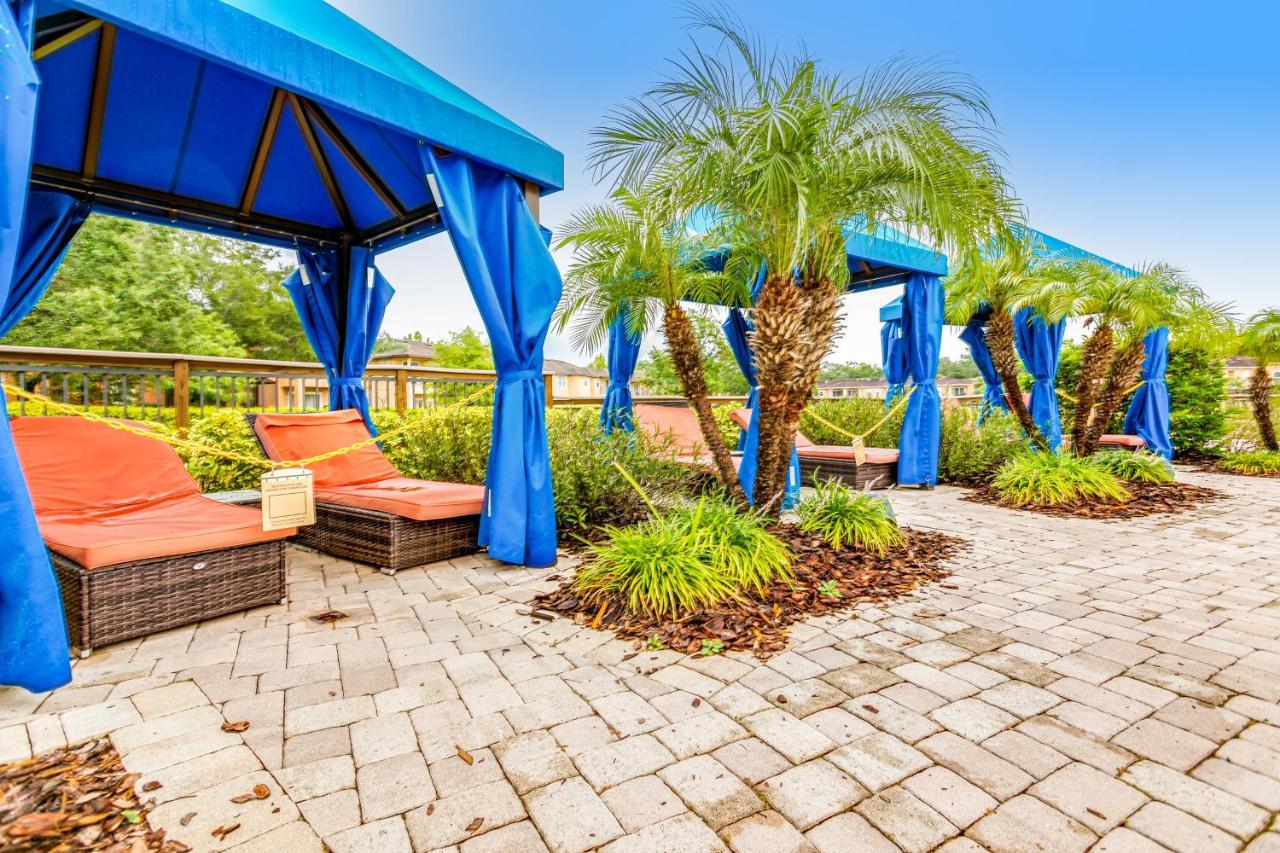 Modern Retreat At Regal Oaks Holiday home *