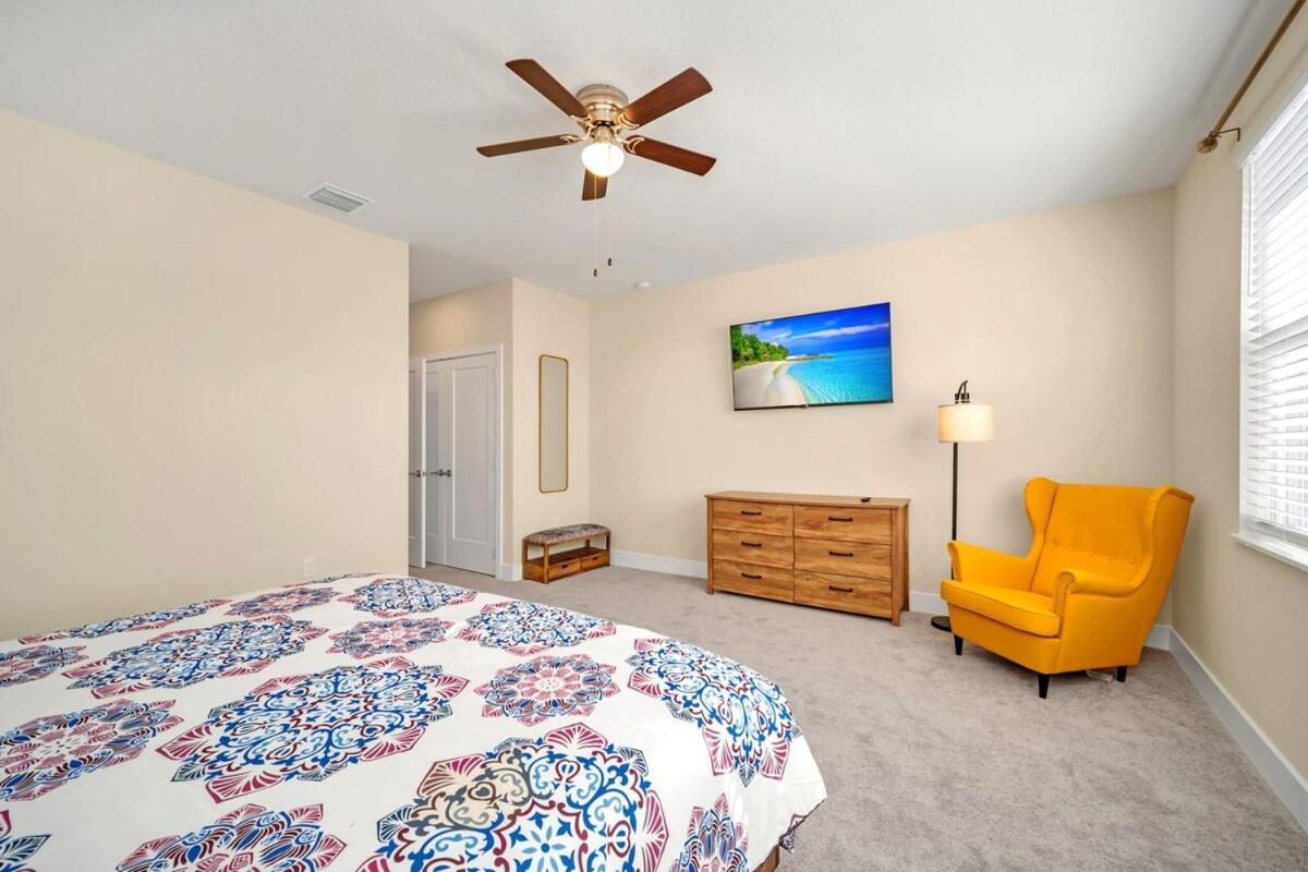 Modern Retreat Orlando