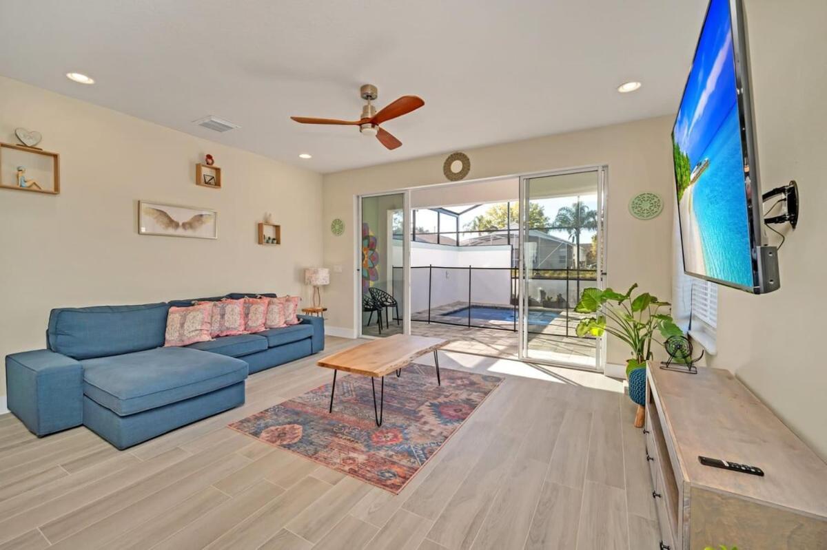 Modern Retreat