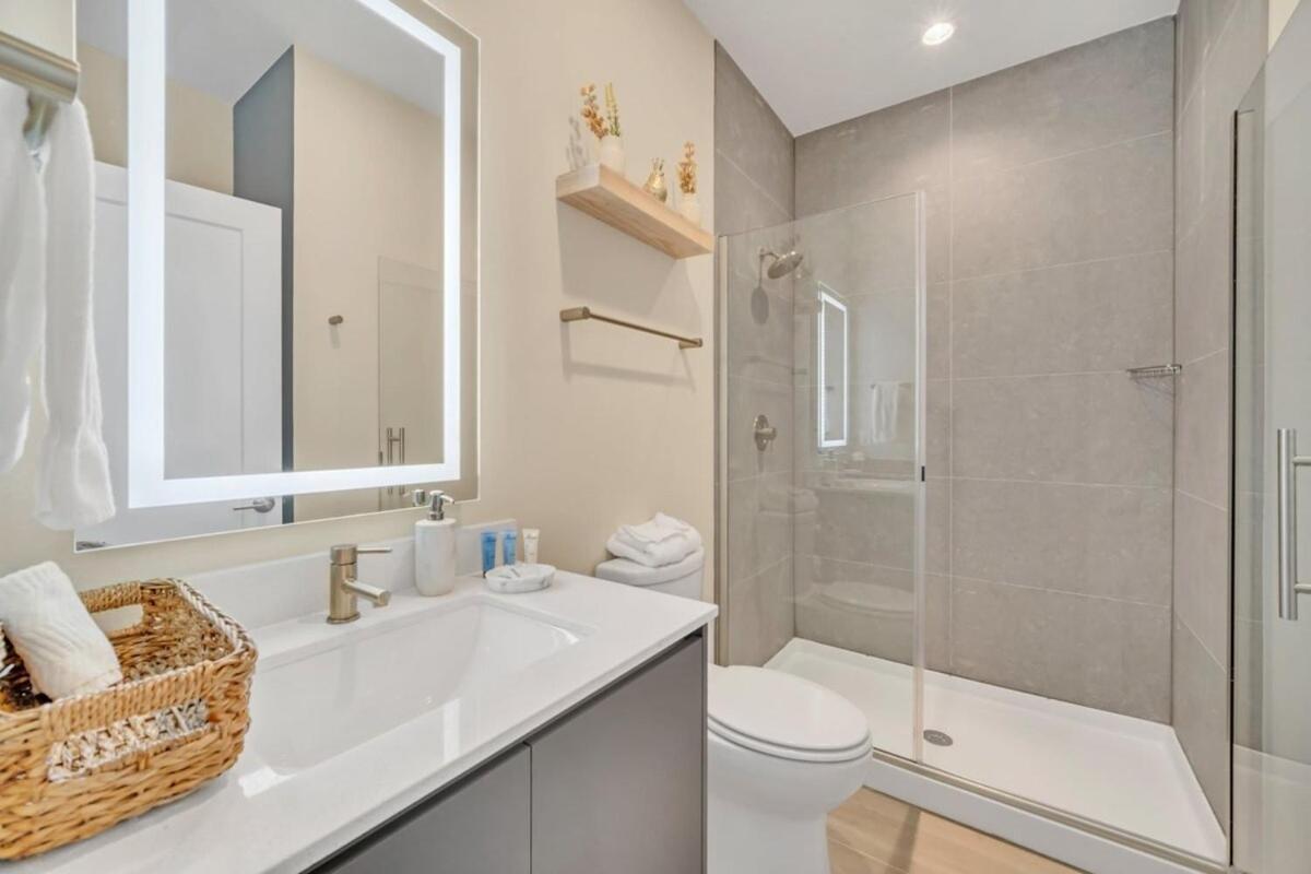 Modern Retreat Orlando