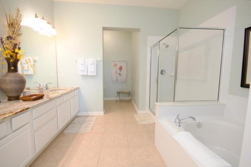 Penthouse View 3 Bed Convention Center Orlando
