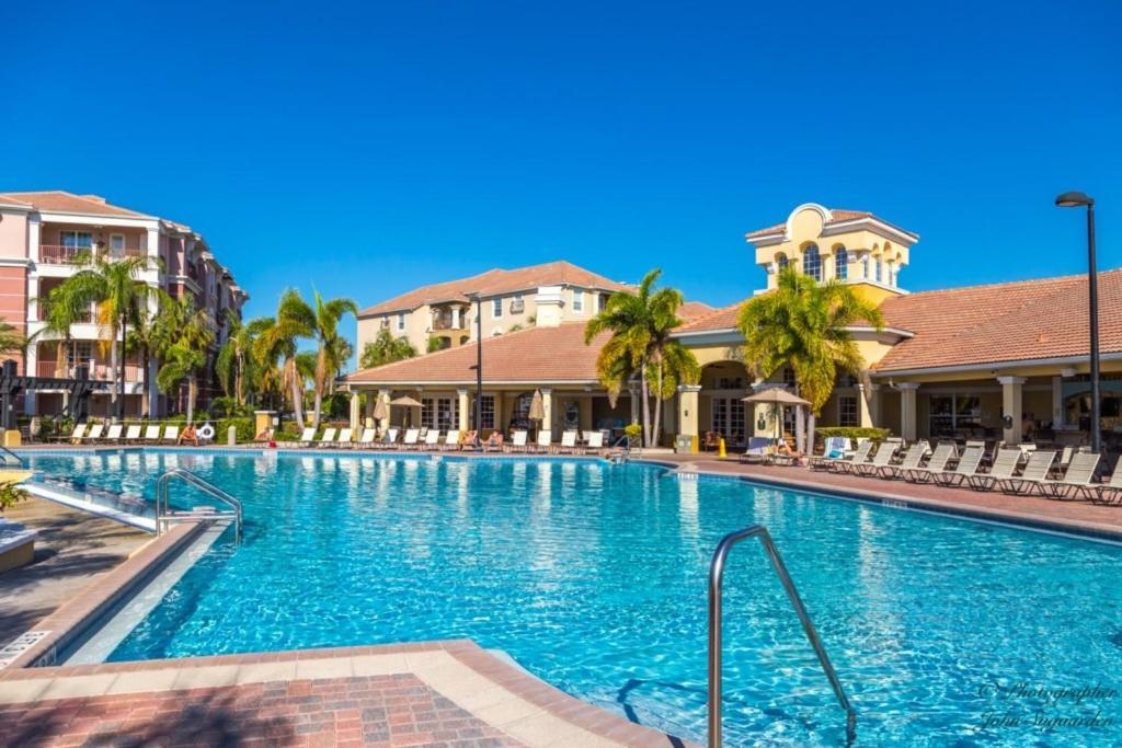 Vista Cay Luxury Retreat Apartment