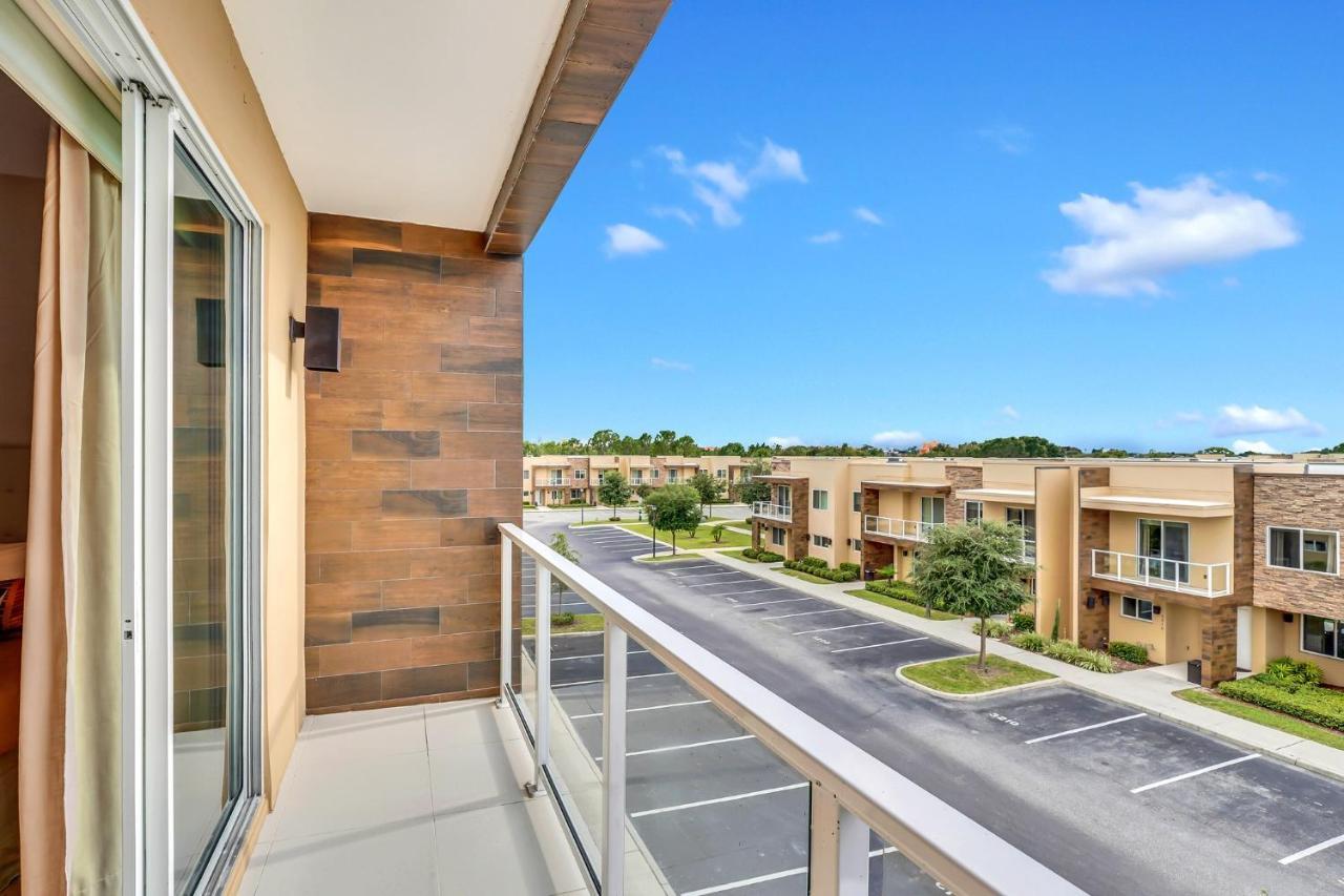 Villa Luxury Less Than A Mile From Disneyworld -bonus Elevator-
