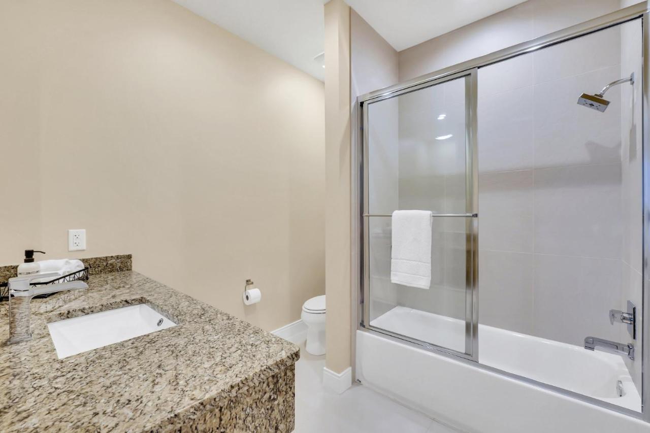 Luxury Less Than A Mile From Disneyworld -bonus Elevator- Orlando
